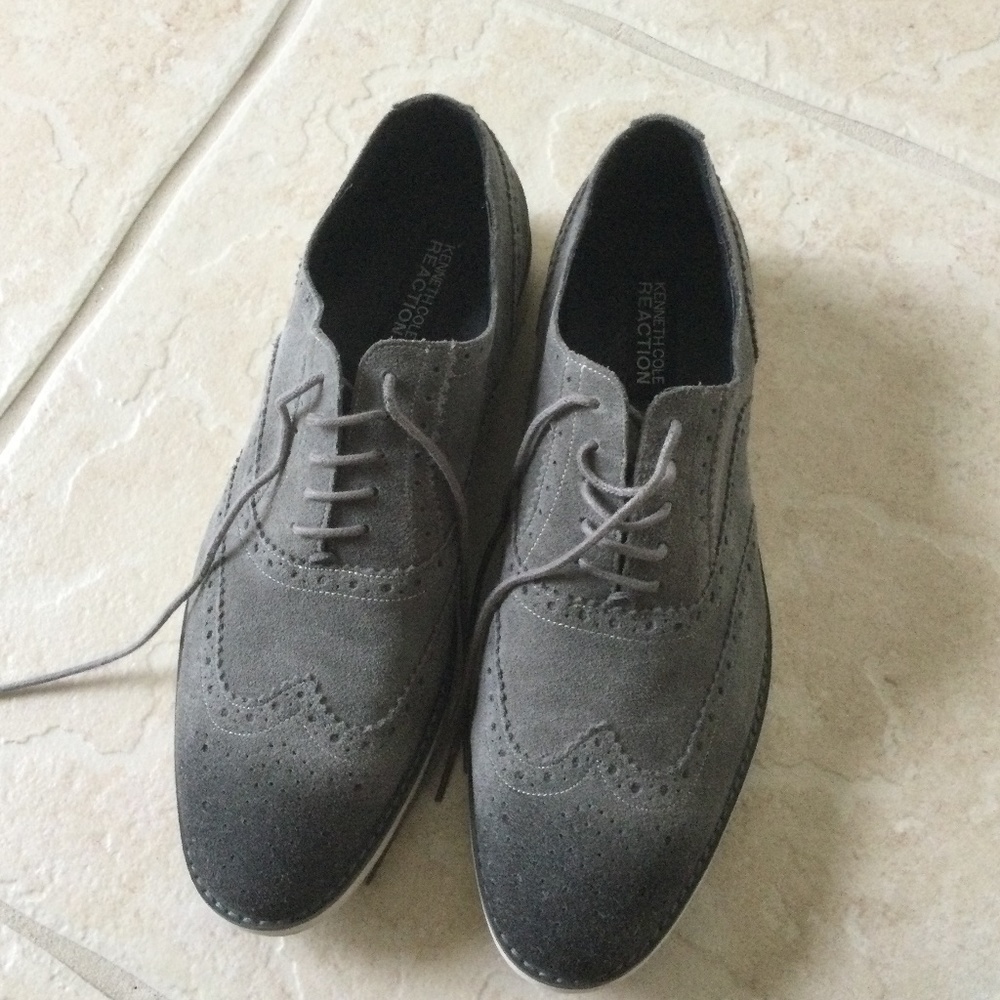 Gray sweade Oxford tie